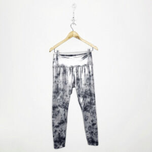 Beyond Yoga Silver and Black Tie-Dye Leggings. Worn once just too big for me